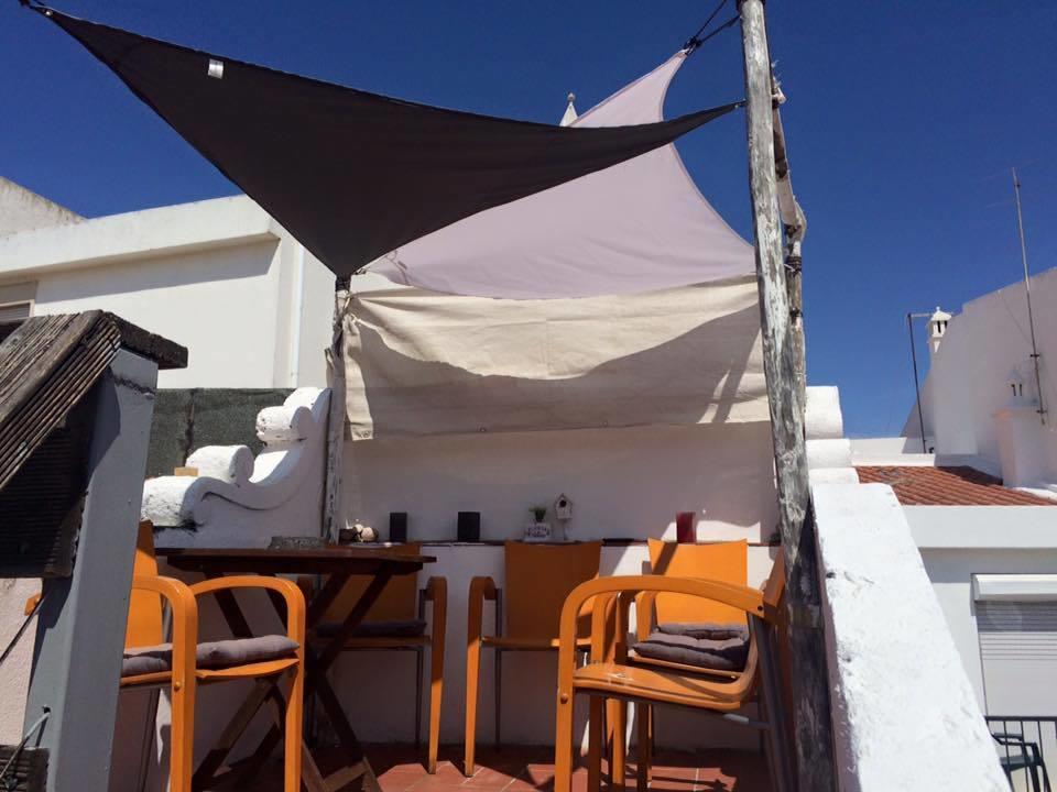 لاغوس Old School Guest House المظهر الخارجي الصورة