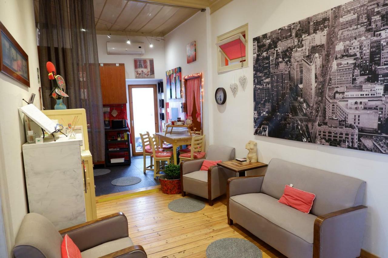 لاغوس Old School Guest House المظهر الخارجي الصورة